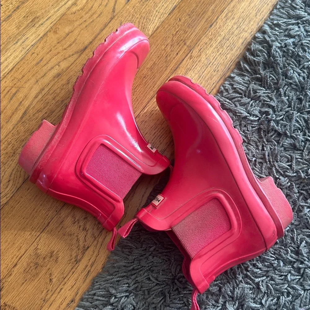 HUNTER Kids Chelsea Pink Red Rain Boots